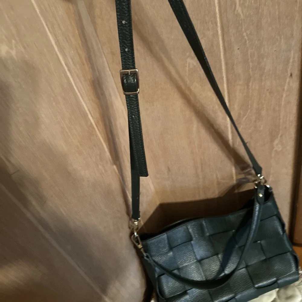 ANNA PAOLA Hunter Green Leather Latice Bag/Crossbody Or Handled